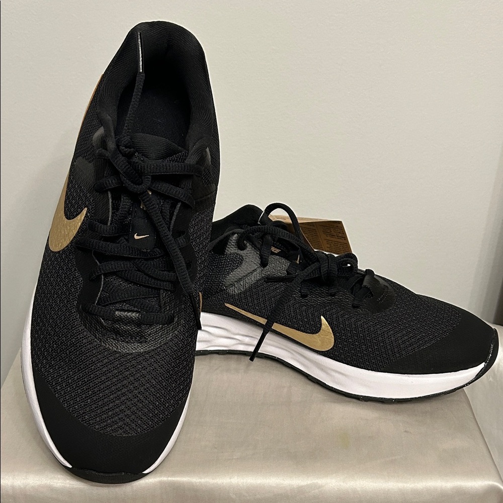 Nike Black and Gold Athletic Shoes